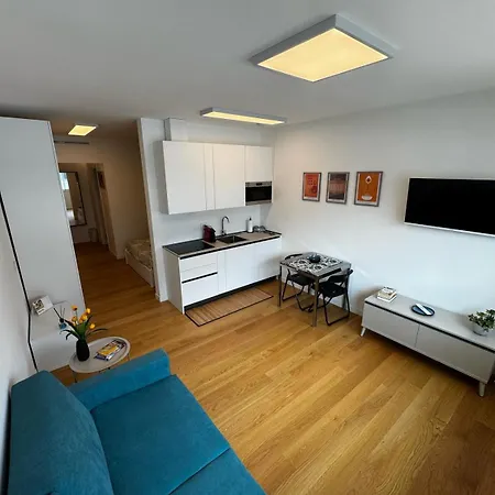 Giolu Colosseo Apartment